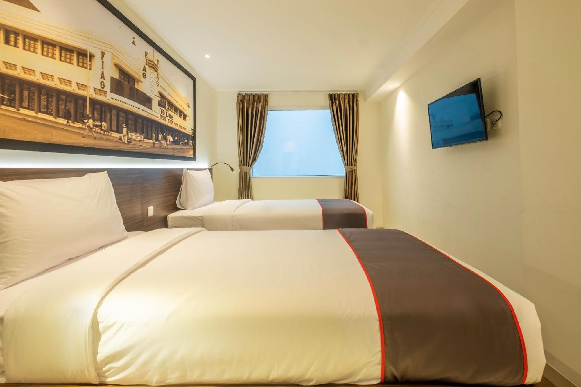 Super Oyo Collection O Hotel Pasar Baru Heritage باندونج المظهر الخارجي الصورة