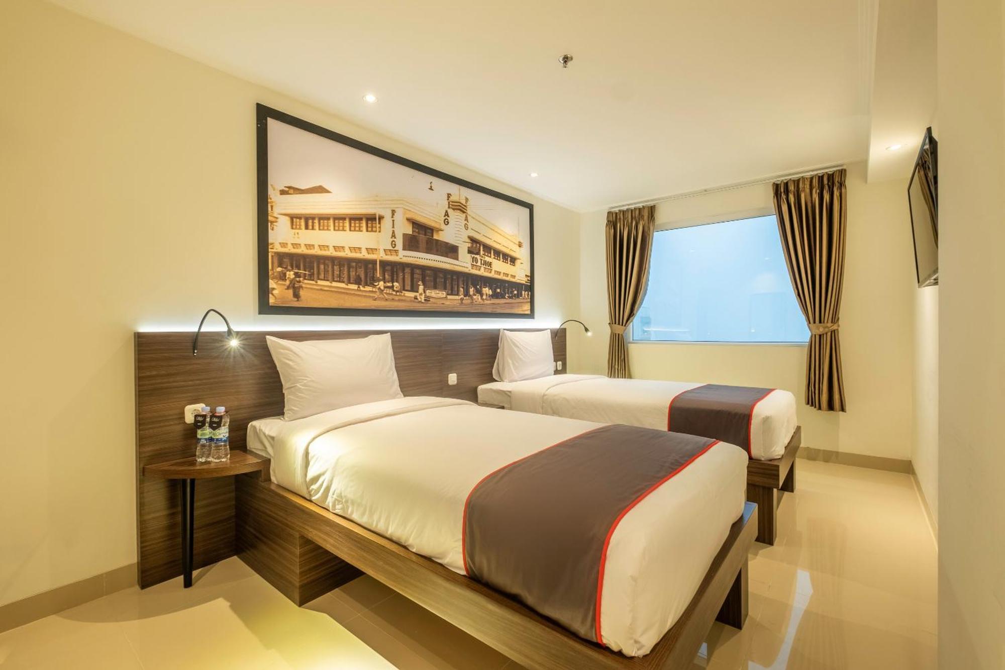 Super Oyo Collection O Hotel Pasar Baru Heritage باندونج المظهر الخارجي الصورة